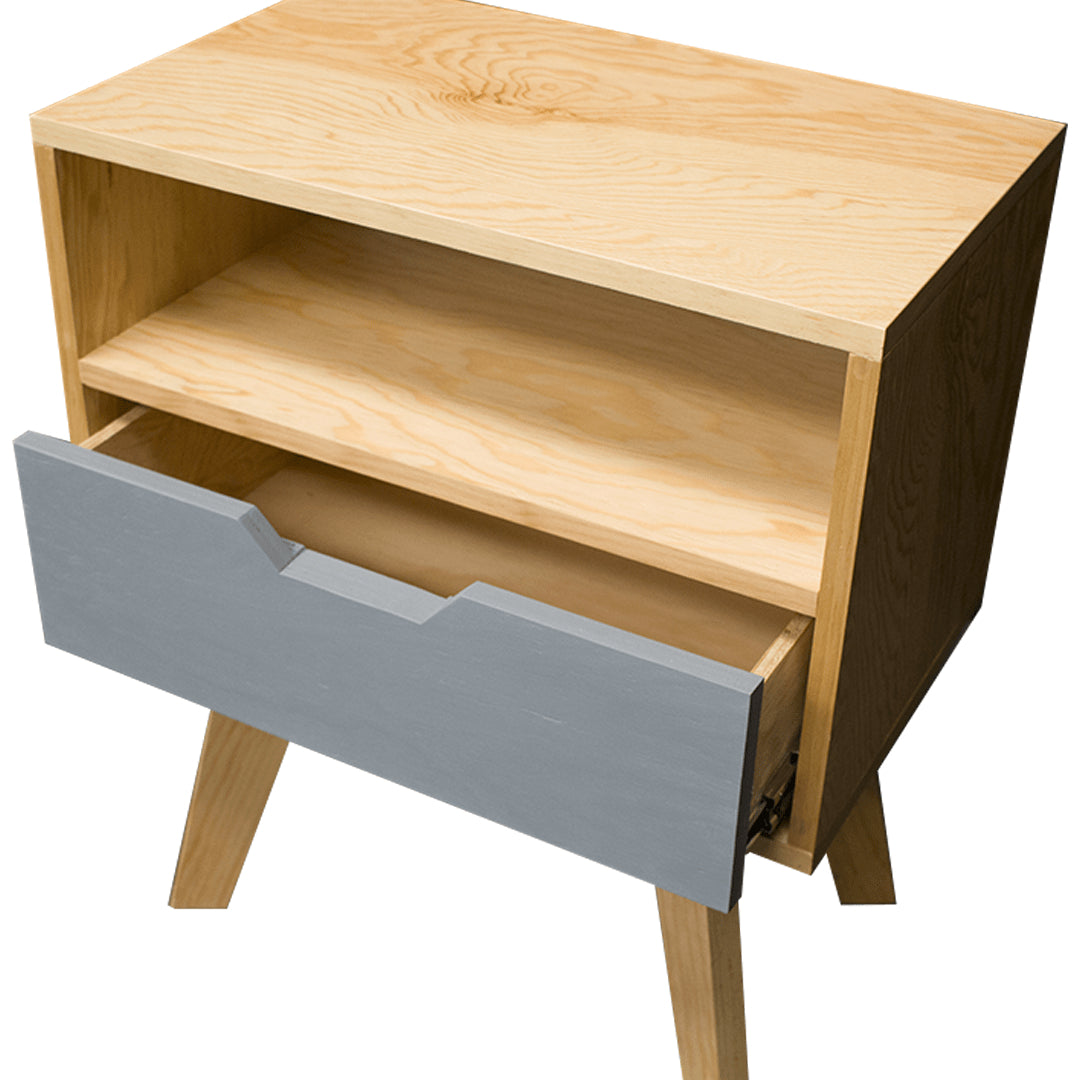 Buró Alcalá Grey, interior del cajón y repisa.