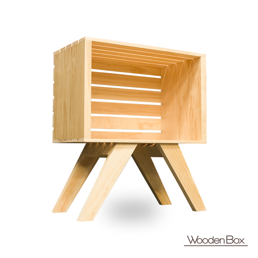 Buró Paolo Natural, vista lateral de la base del mueble en color natural.