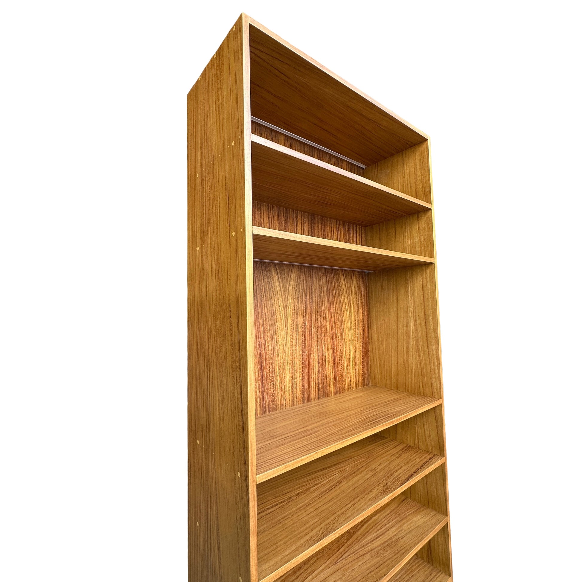 Mueble multifuncional vista lateral, incluye luz en la parte de los entrepaños.