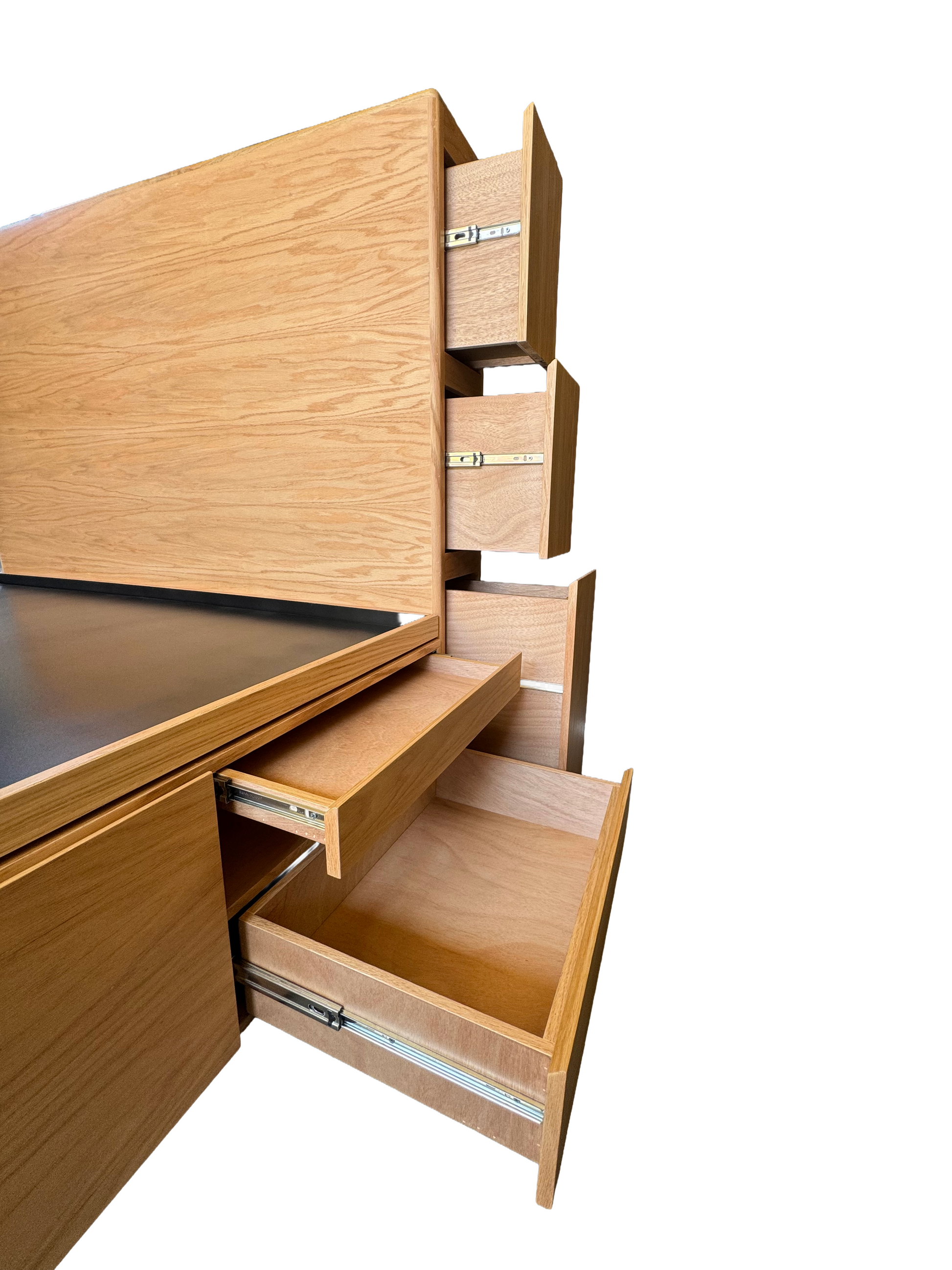 Base de cama con burós incluidos.