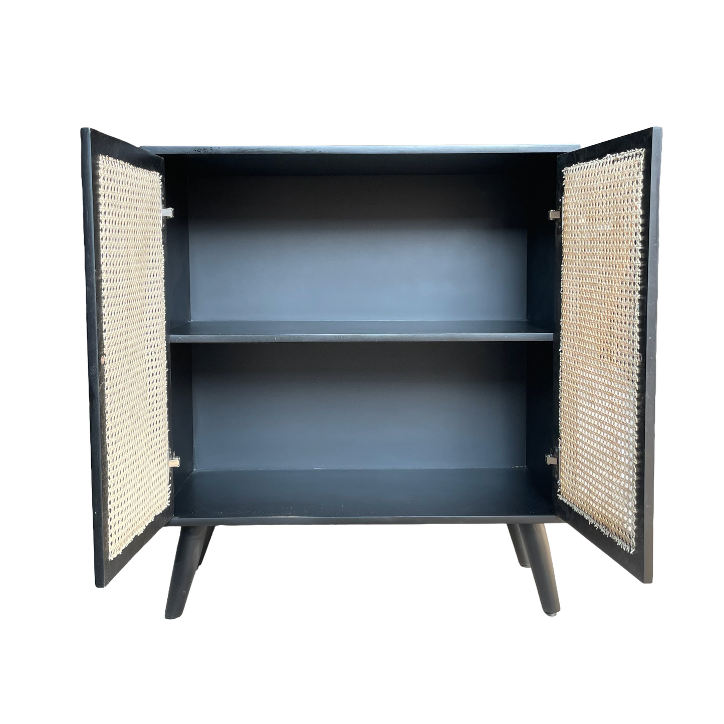Mueble auxiliar mostrando la parte interior del mueble.