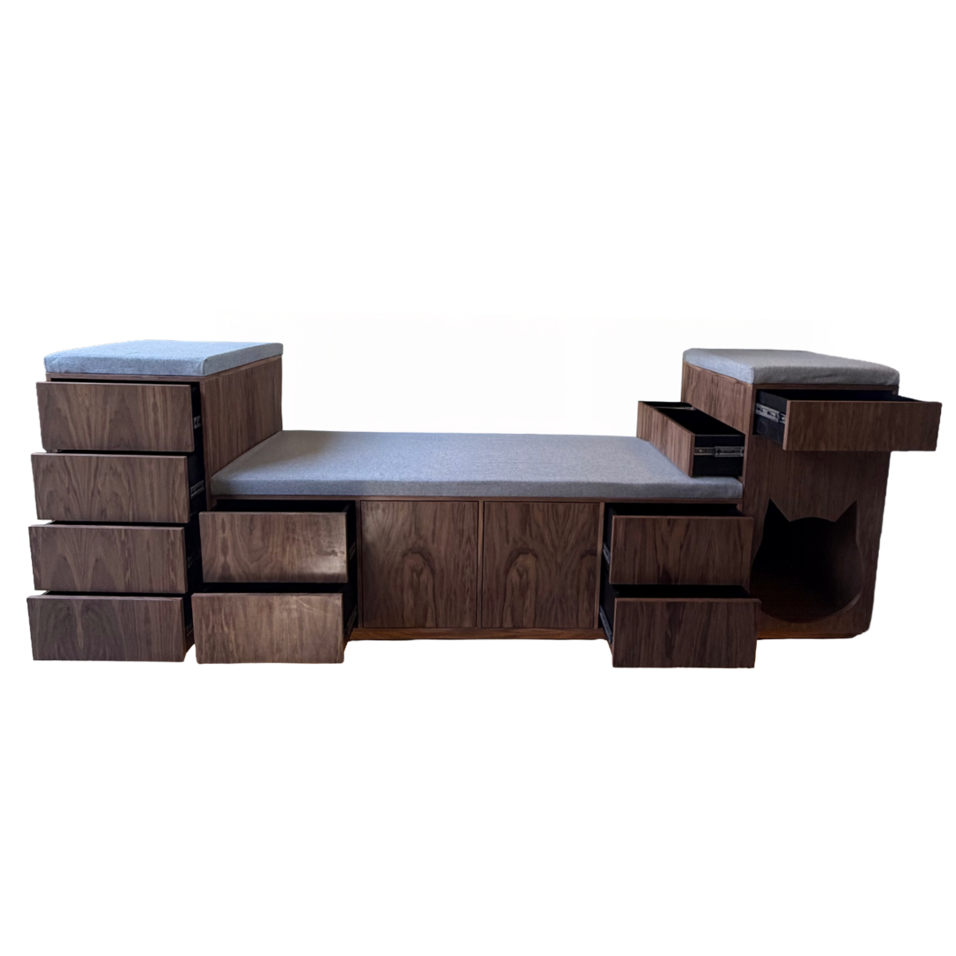 Mueble diván con cajones abiertos. 