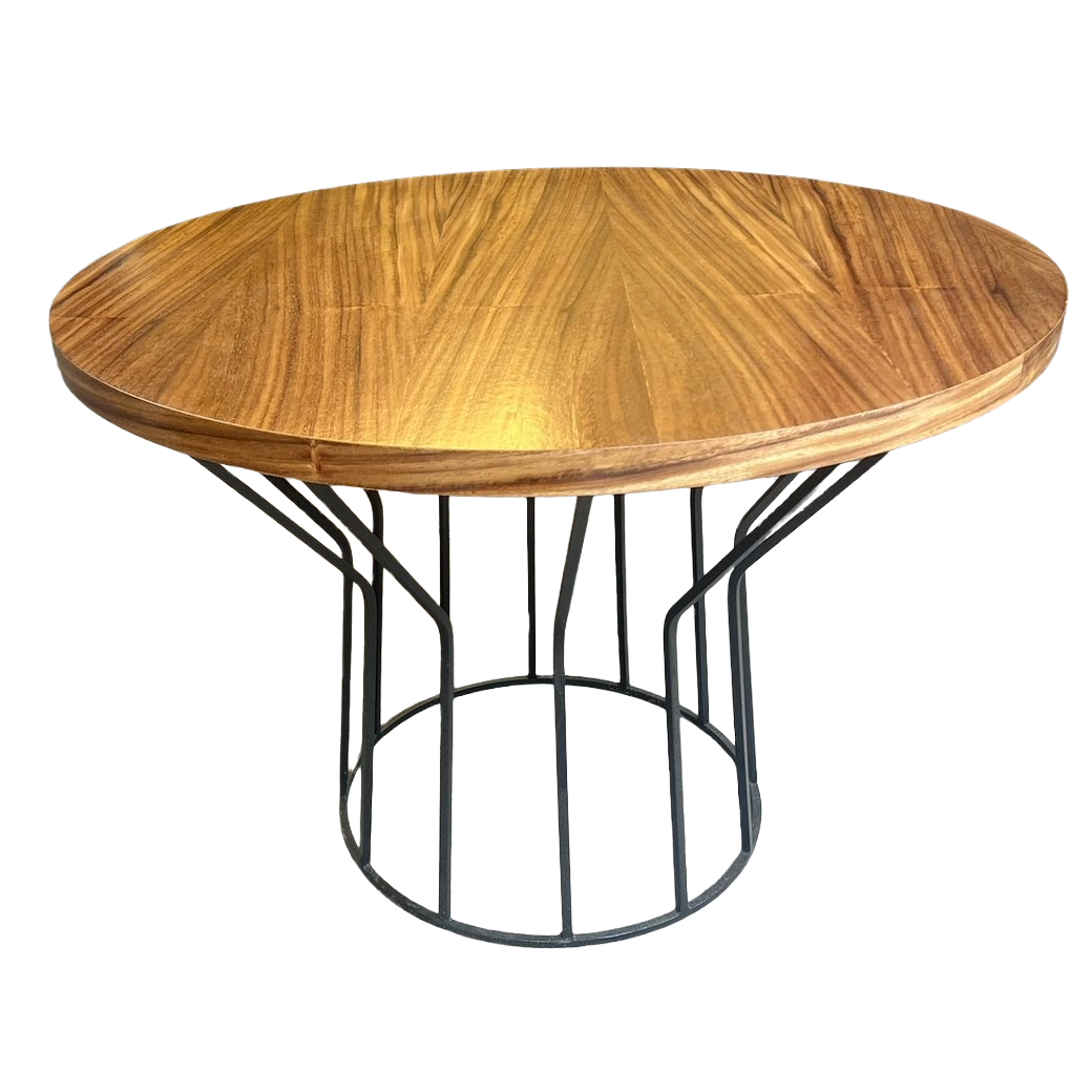 Mesa de comedor redondo con vista frontal mostrando acabados y detalles.