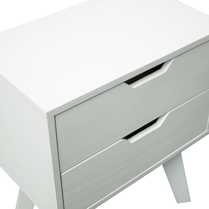 Buró Teodoro Full White, vista superior del buró con dos cajones de estilo práctico en color blanco.
