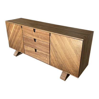 Bufetera moderna, vista lateral mostrando el acabado en madera.
