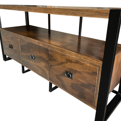 Mueble para TV mostrando el detalle de loso cajones y el espacio libre.
