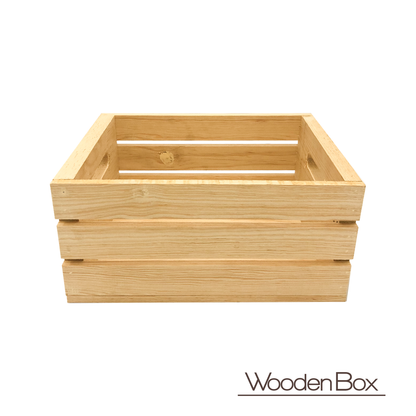 Box de tono natural, vista frontal mostrando sus detalles y acabdo.